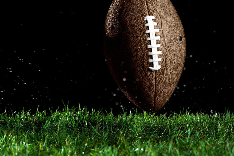 No. 1 high school football team in the country upset after epic 17 ...