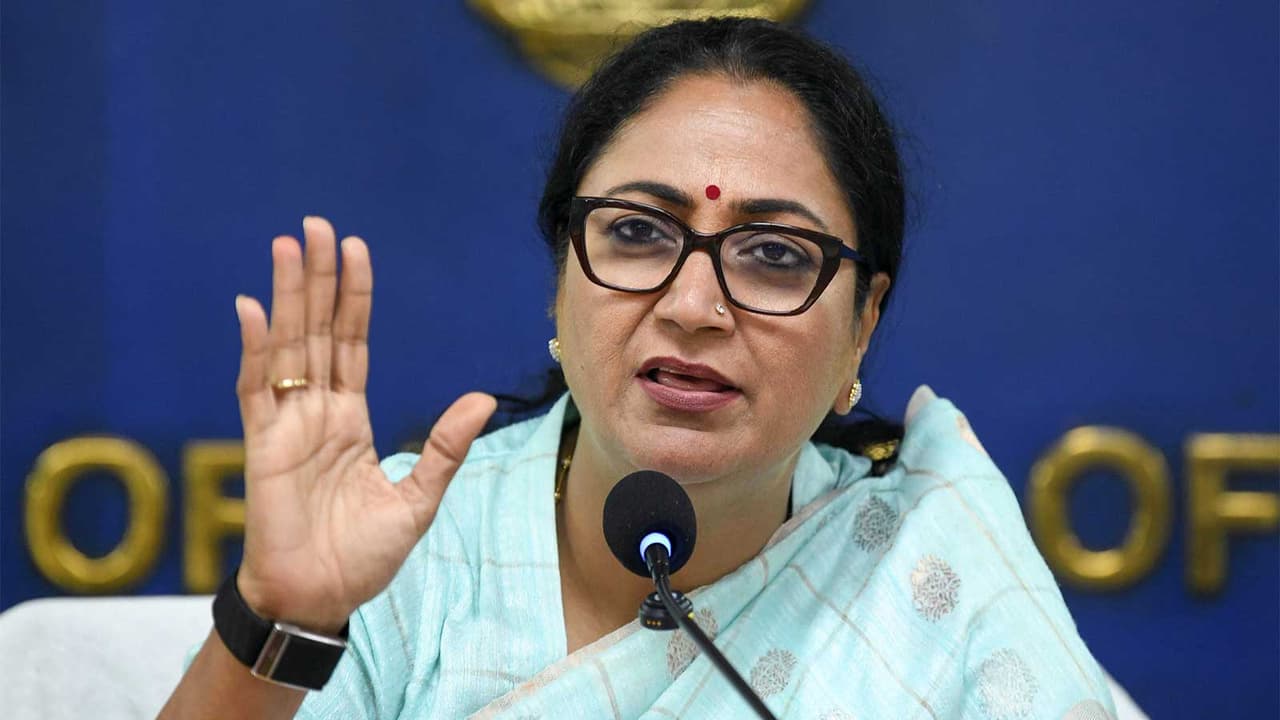 Complaint against CM Rekha Gupta: Court seeks police status report