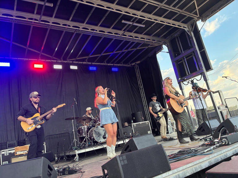 Rock the South 2026: What day 1 at country music festival’s new home ...