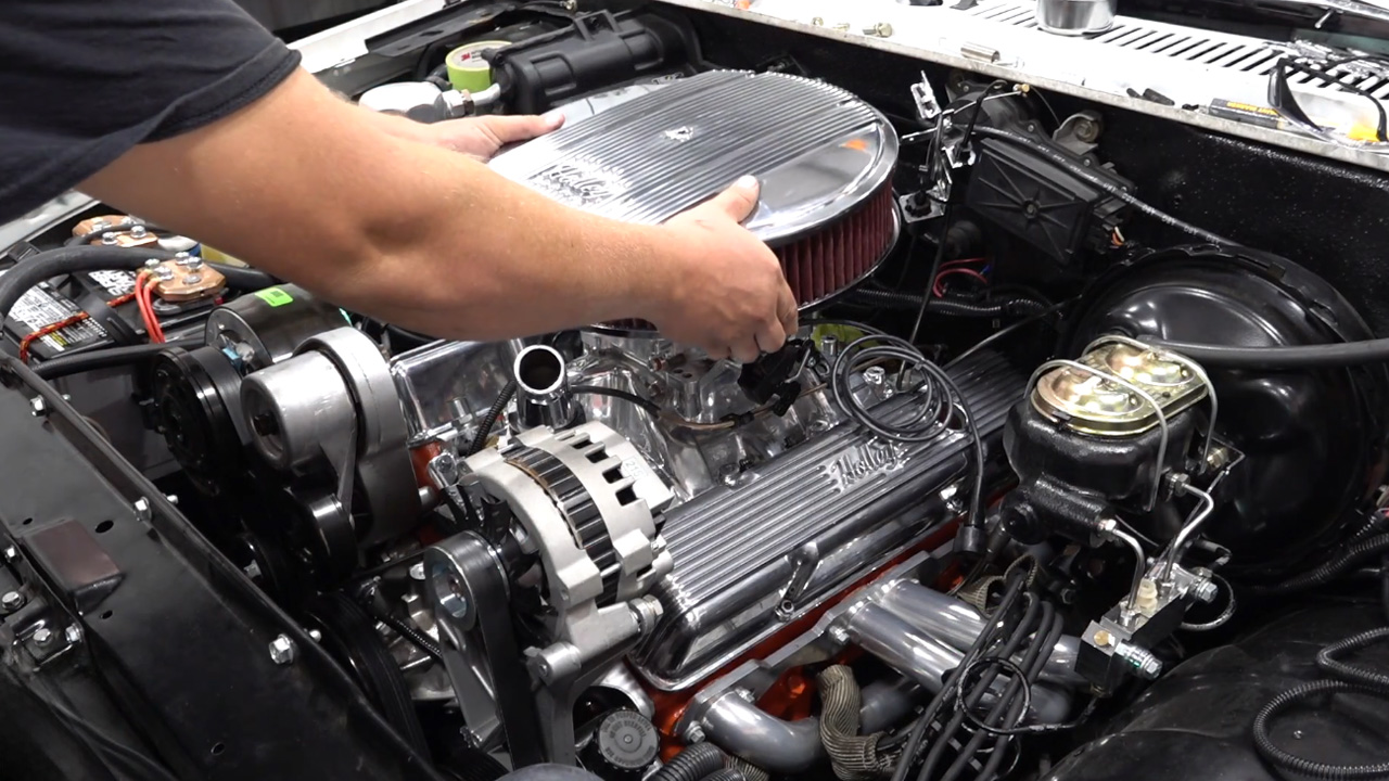 Upgrading classic truck engines with modern fuel injection