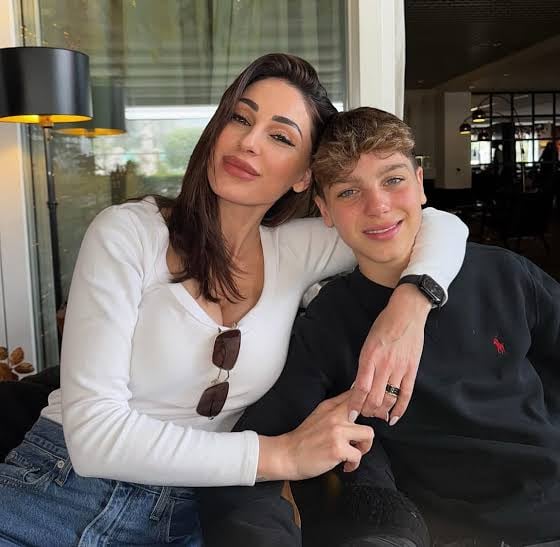 Andrea D’Alessio, chi è il figlio di Anna Tatangelo e Gigi: sui social ...
