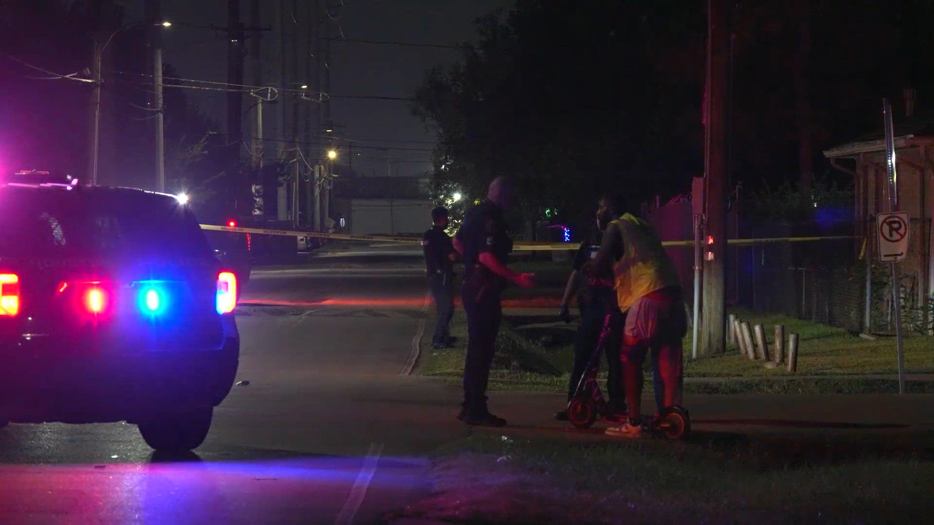 SWAT scene underway after man shot in stomach in southeast Houston