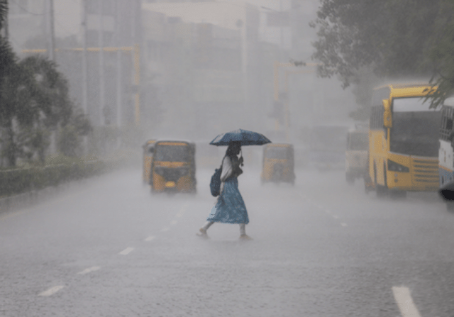 Tamil Nadu weather alert: Moderate rain and strong winds forecasted in ...