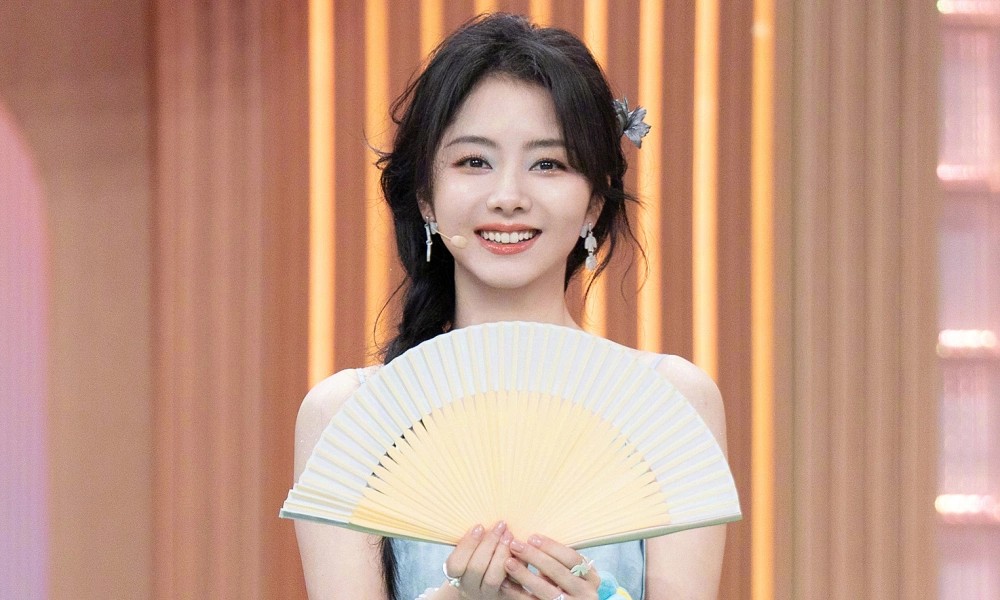 Đàm Tùng Vận và lựa chọn khác biệt giữa guồng quay showbiz Trung Quốc