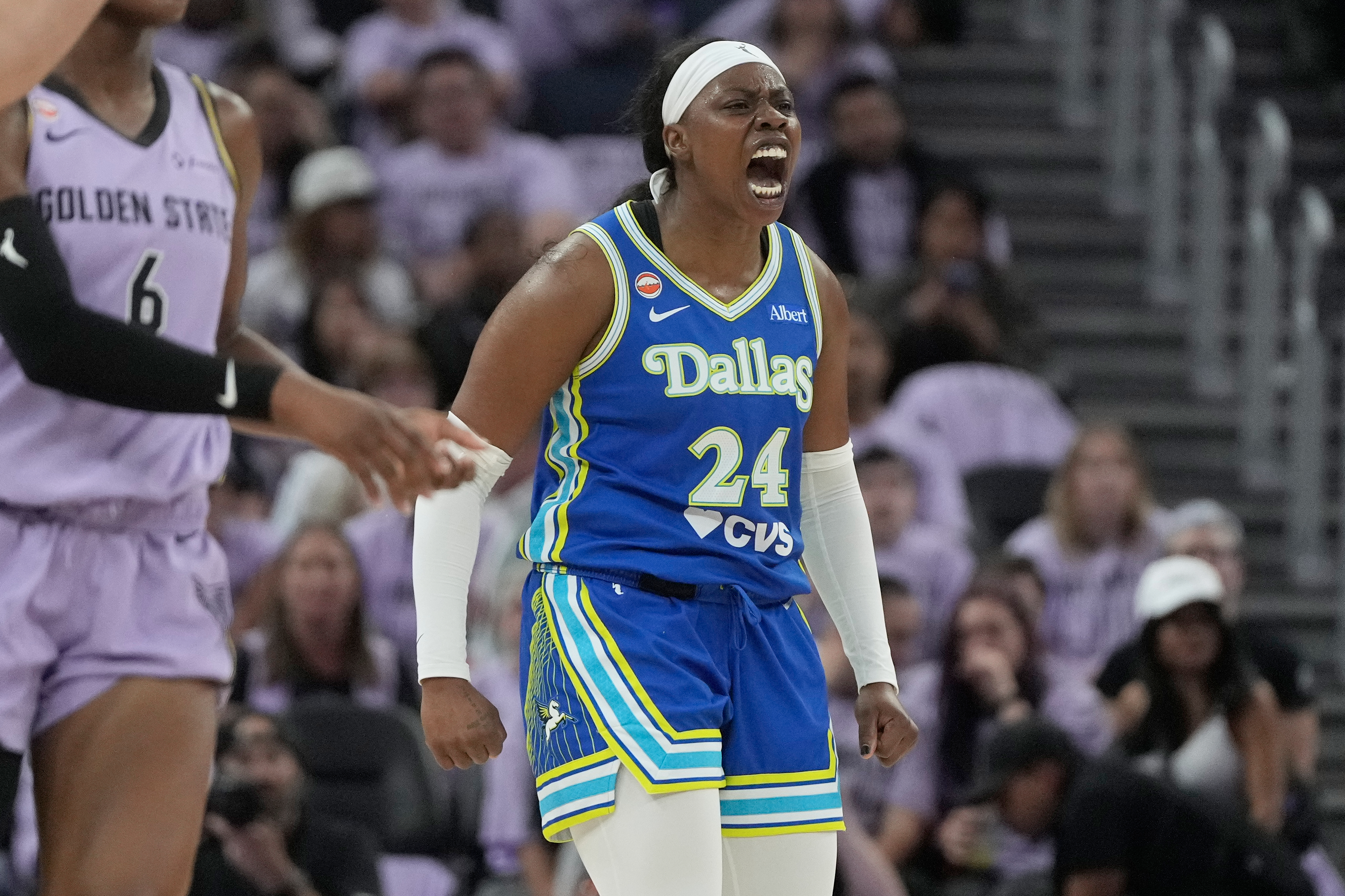 Gabby Williams scores 19 as Valkyries rally from 16 down to beat Wings ...
