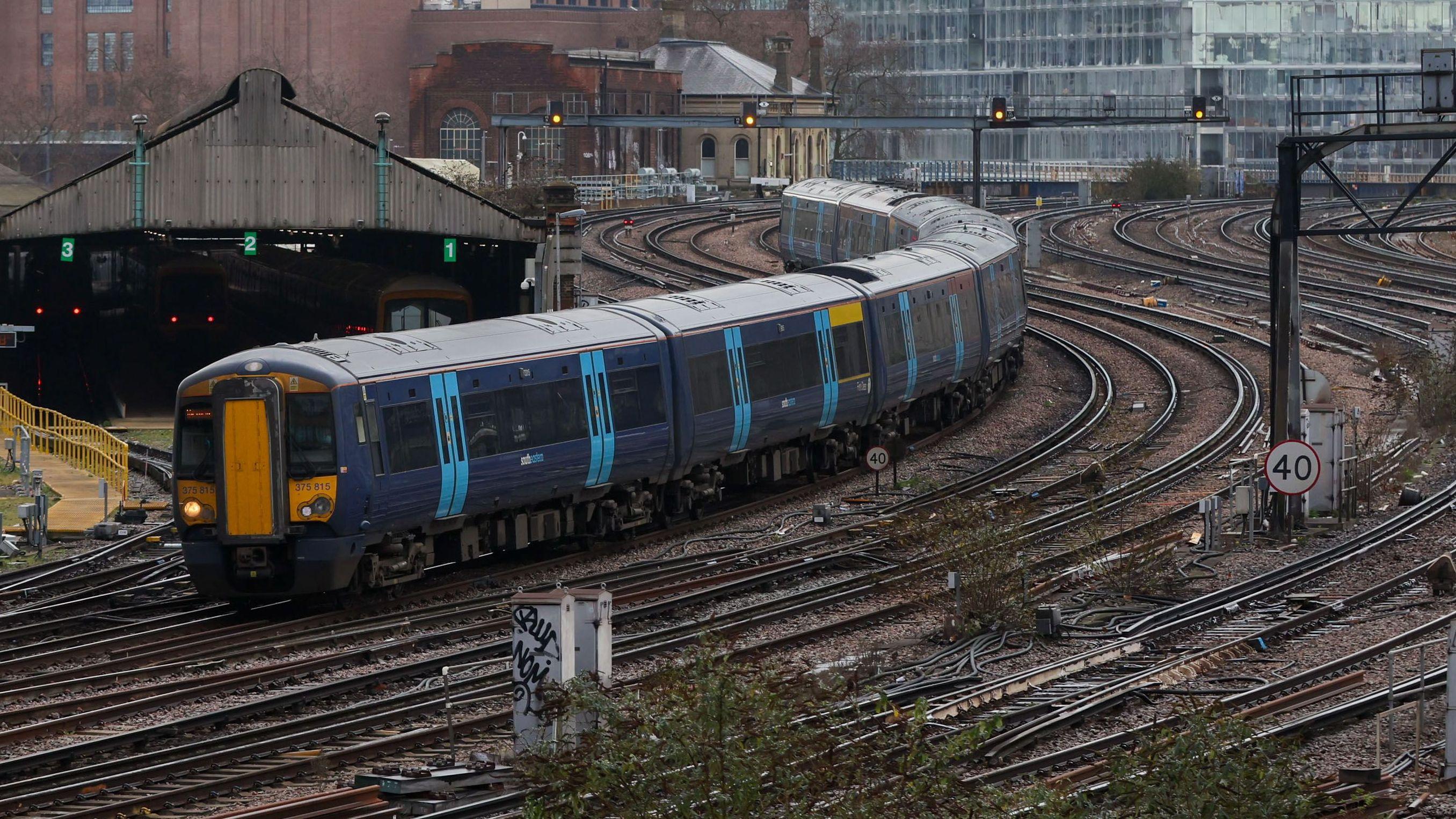 Trains cancelled after bedbugs found on board
