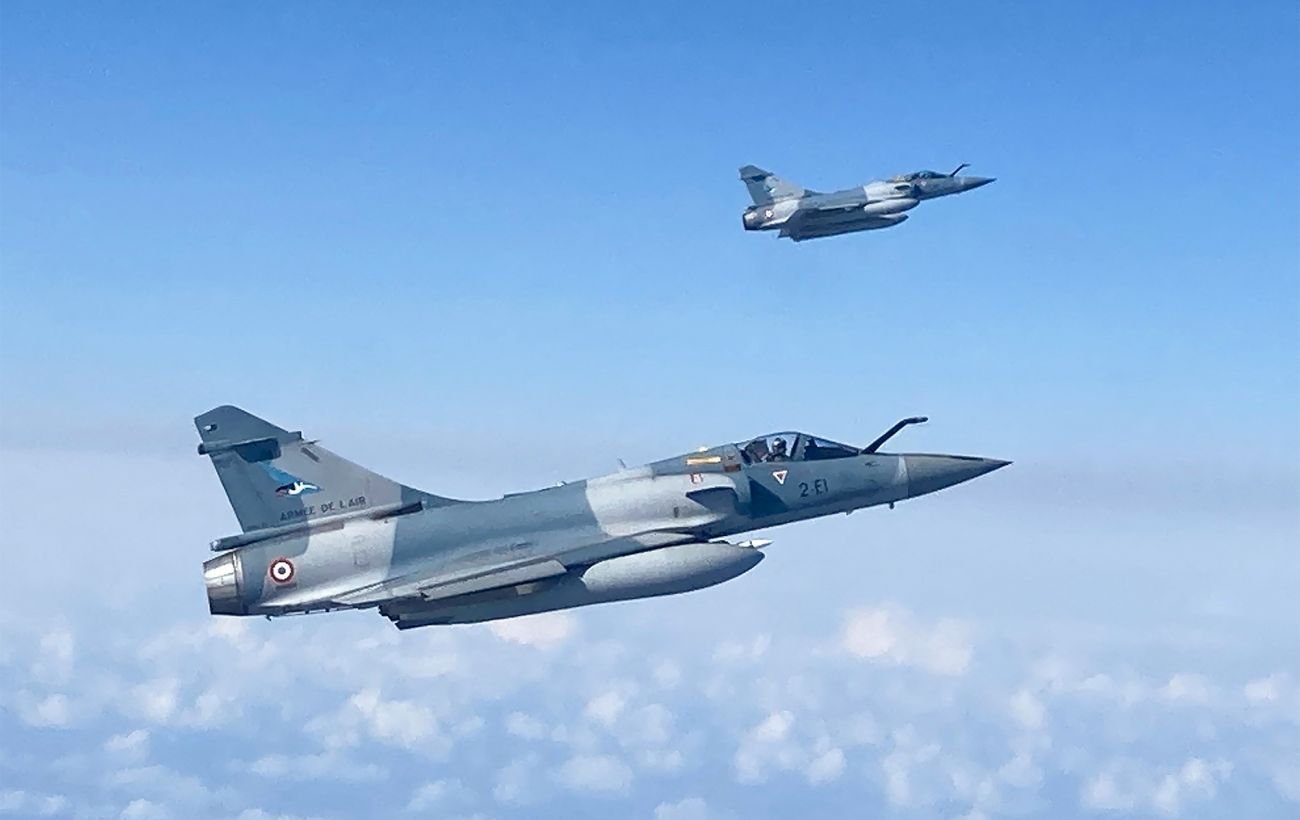 Mirage 2000 operated by Ukraine's forces shoots down Banderol missile ...