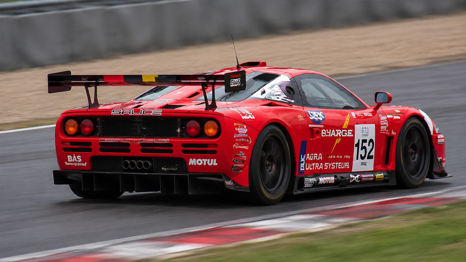 Dieser Ferrari V12 wird auf der Rennstrecke lebendig