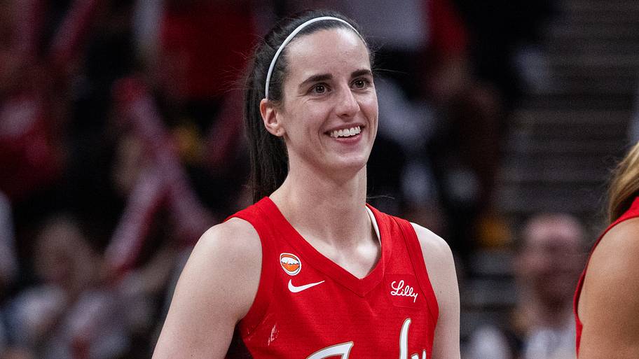 Caitlin Clark returns to Iowa as College GameDay guest picker for Ohio ...