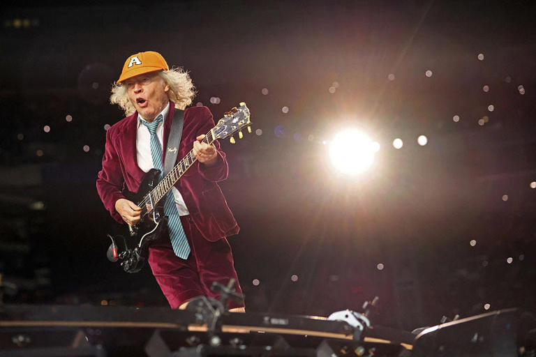 AC/DC, Foo Fighters triumphant at MetLife Stadium: 'See you again!'