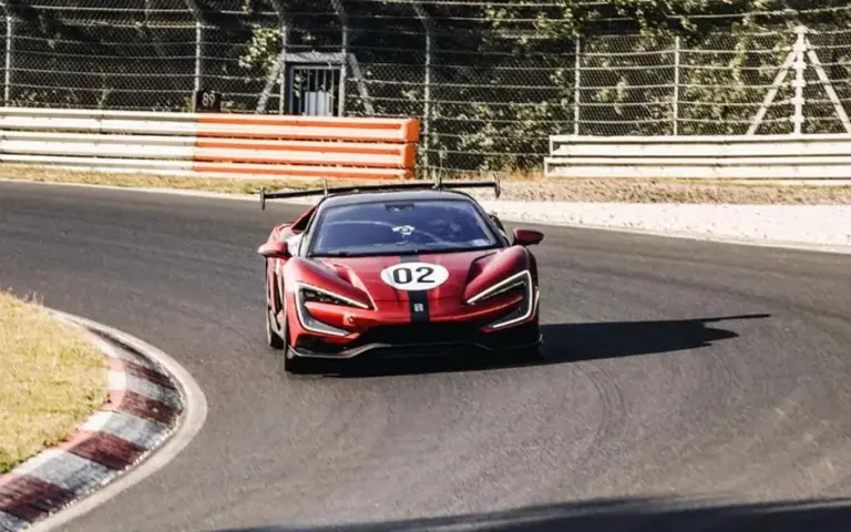 Video shows moment BYD Yangwang U9 Xtreme became the fastest production ...