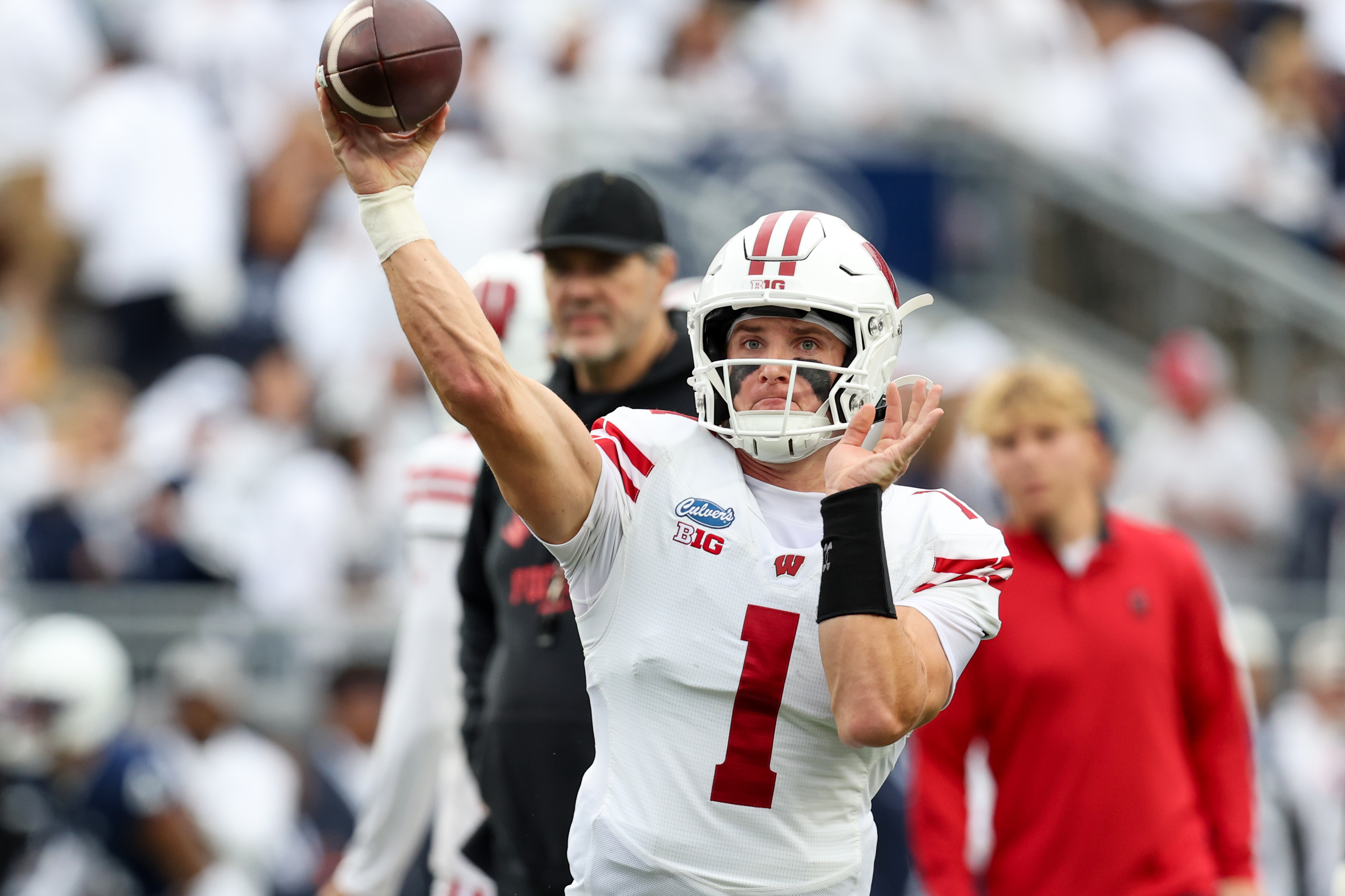 How to watch Michigan State vs Wisconsin: Live stream college football ...