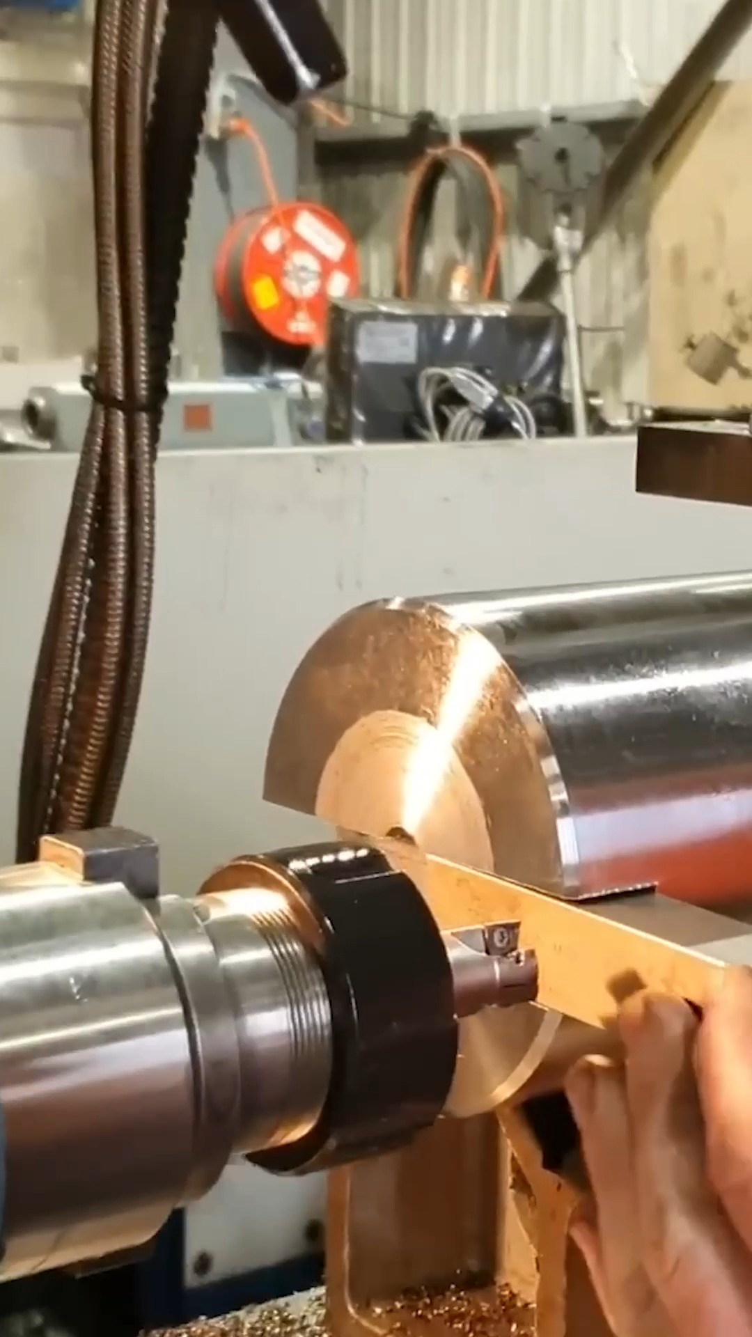 Custom bearing bar machining solution