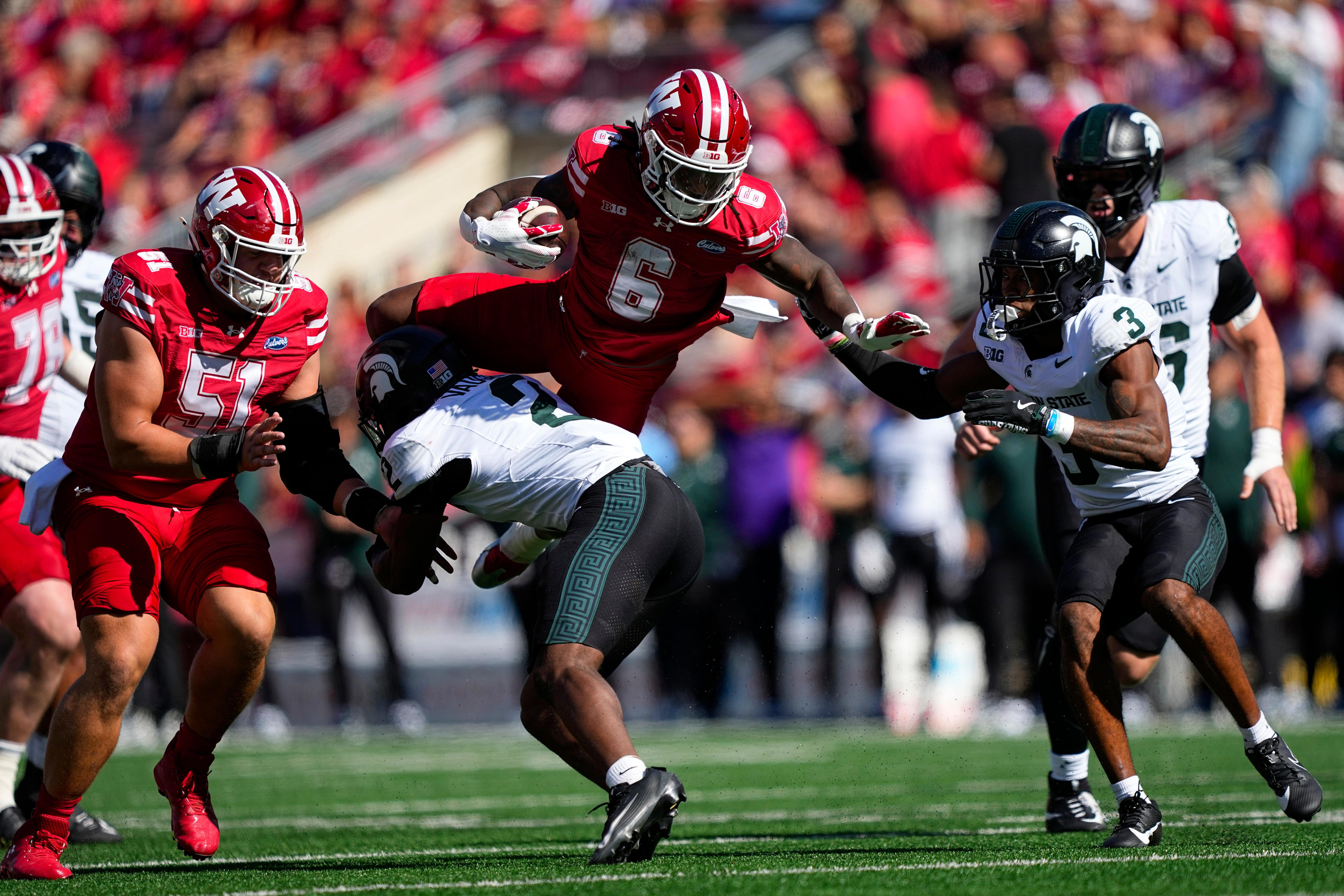 Michigan State football no match for Wisconsin in third straight defeat