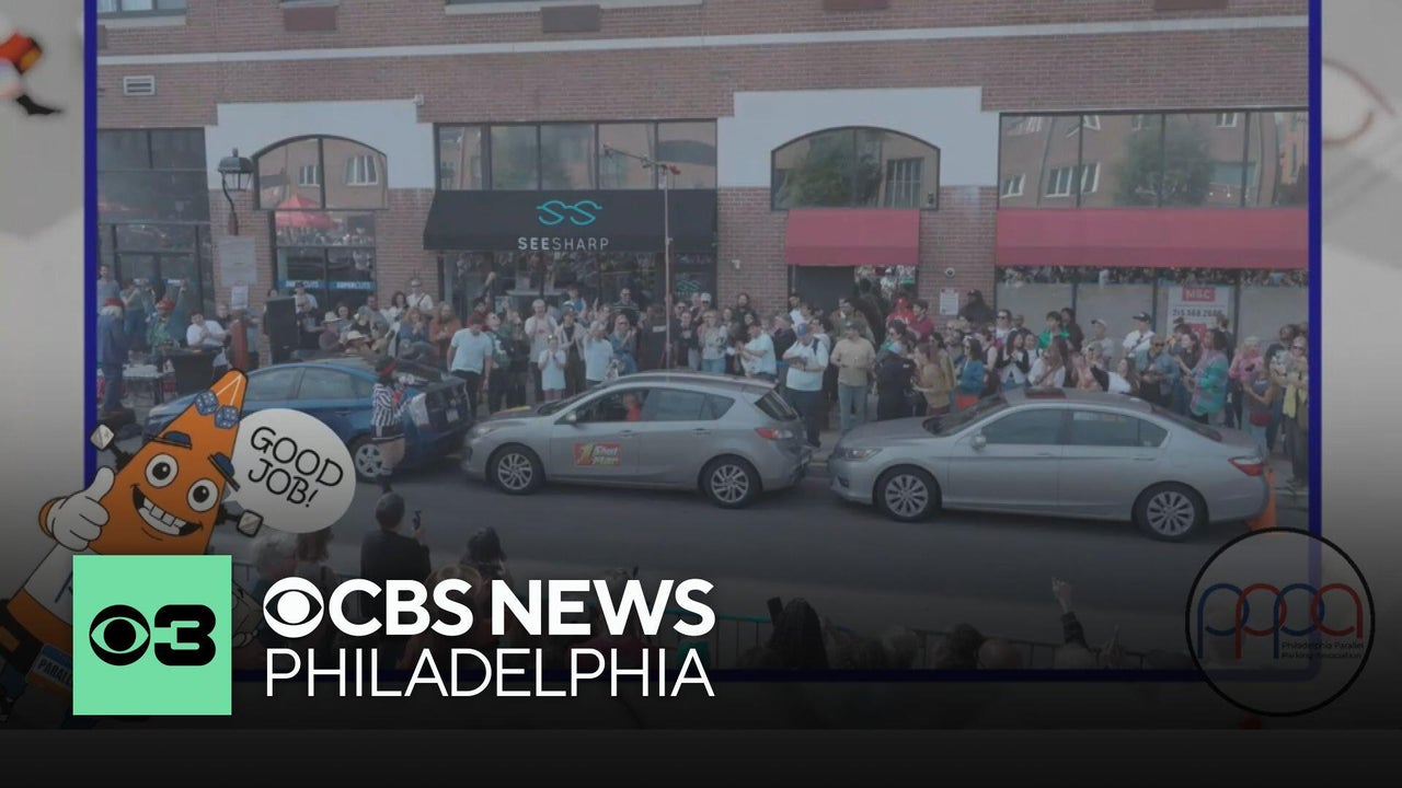 Drivers compete in parallel parking competition at Philadelphia's ...