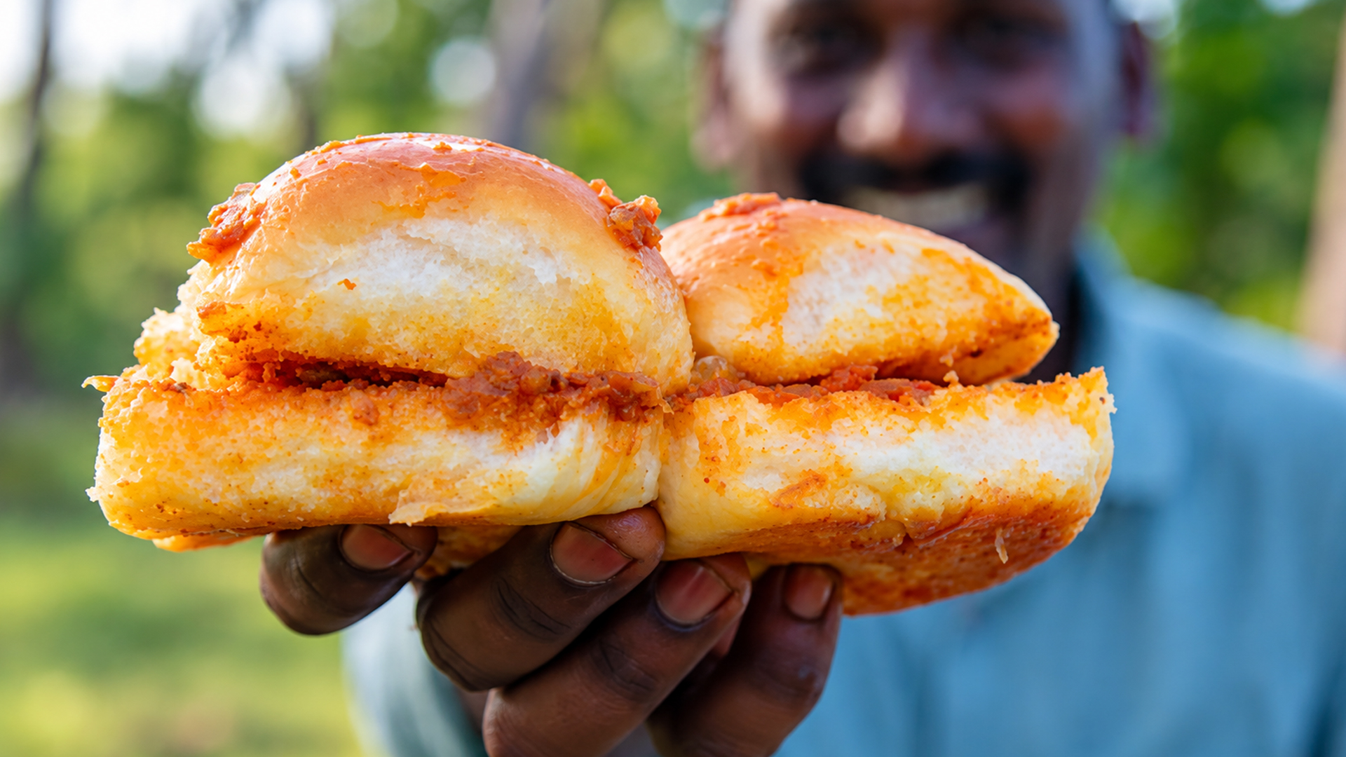 Mumbai special butter pav bhaji street food recipe cooked in village