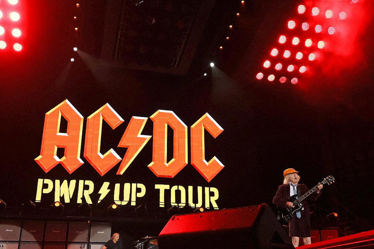 AC/DC, Foo Fighters triumphant at MetLife Stadium: 'See you again!'
