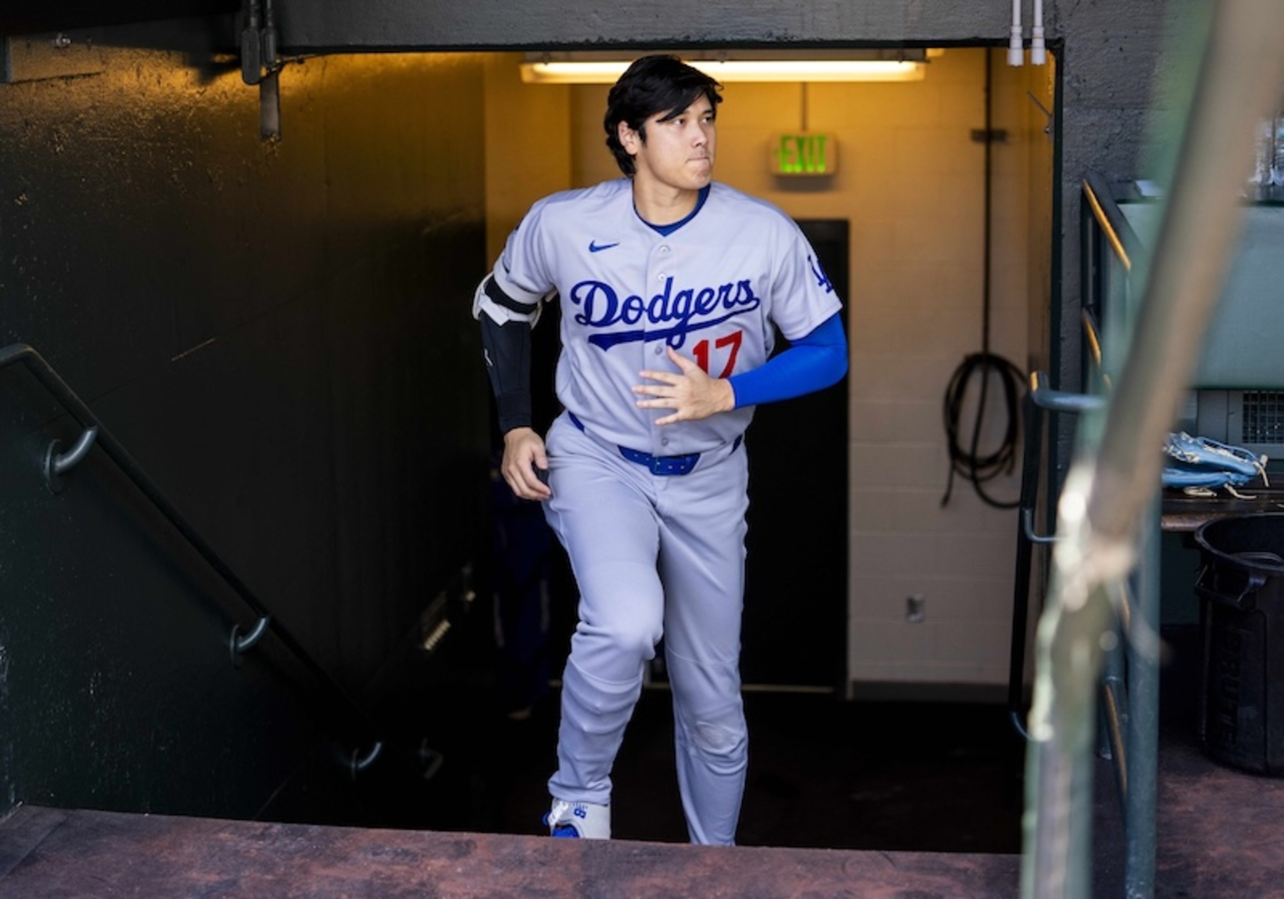 Shohei Ohtani Will ‘Manage’ Left Knee & Right Arm Injuries During ...