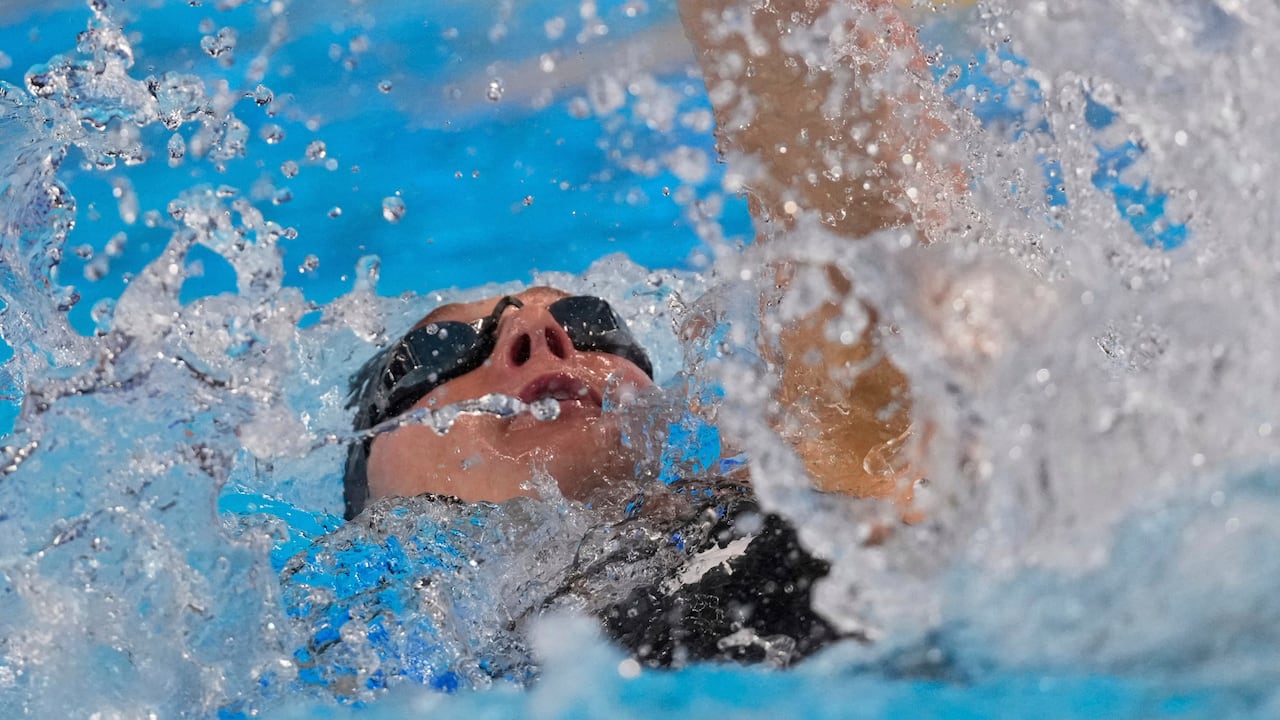 Taylor Ruck swims to 200m back silver at World Aquatics Swimming World ...