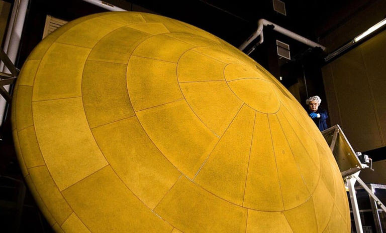 NASA’s spacecraft shields face 3,000°F heat, new AI imaging reveals ...