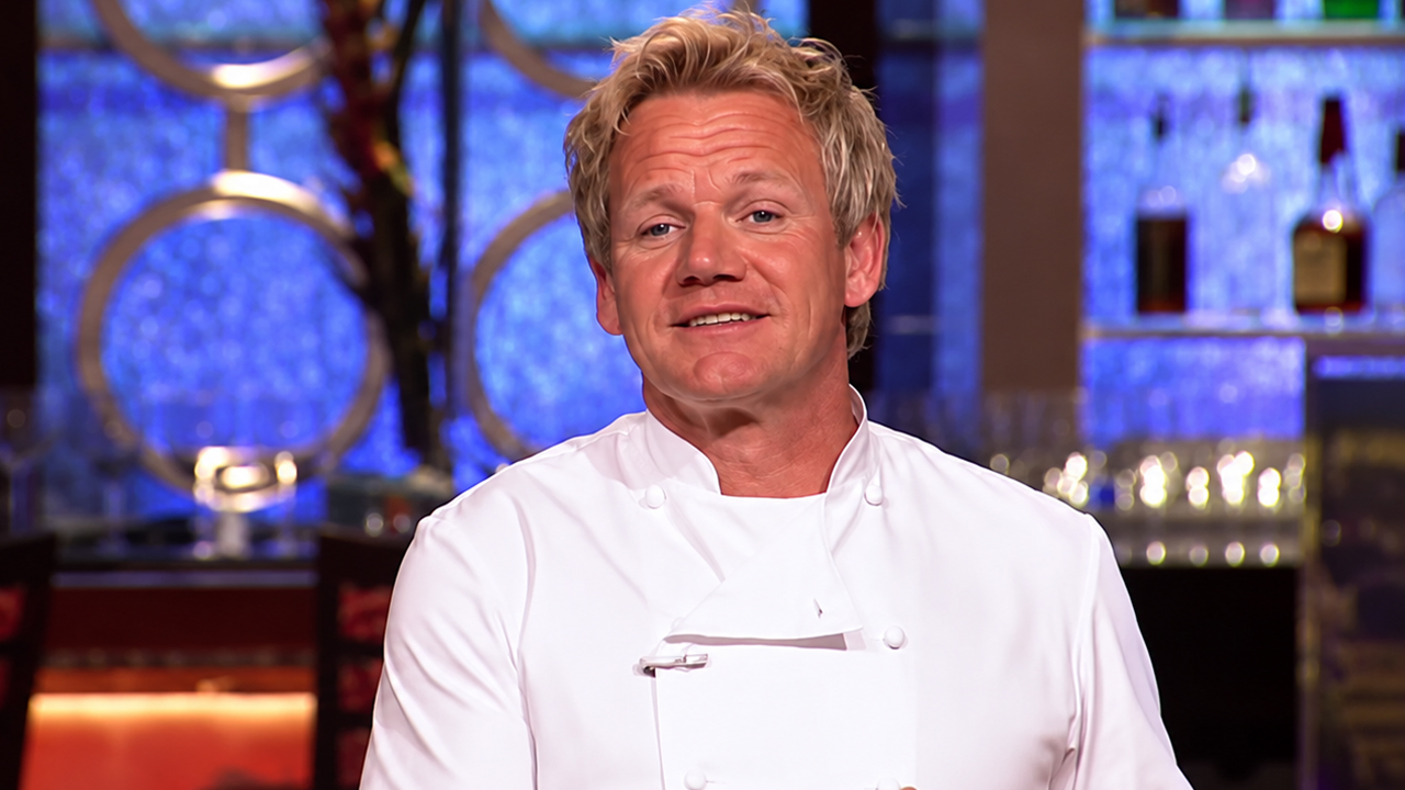 Chef Ramsay puts chefs in a creative dessert challenge