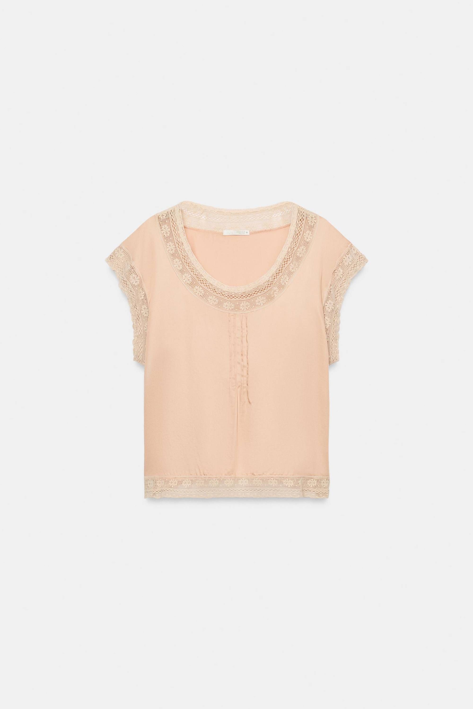 Blusas color beige que son tendencia y llevaremos con faldas ...