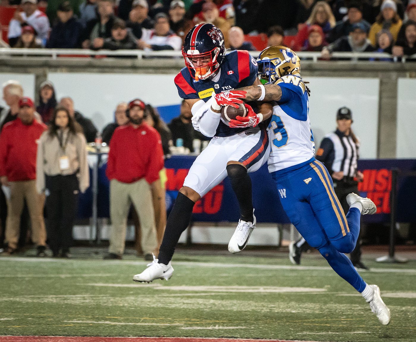 Philpot, Alouettes cruise past Blue Bombers 37-10 to clinch East ...