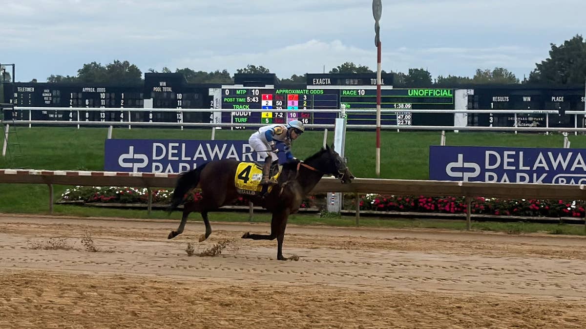 Regaled goes last to first in Delaware Handicap repeat