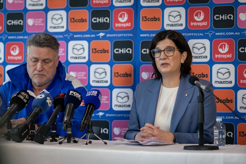 Buckley pulls out of North coach race as Lions board considers ...