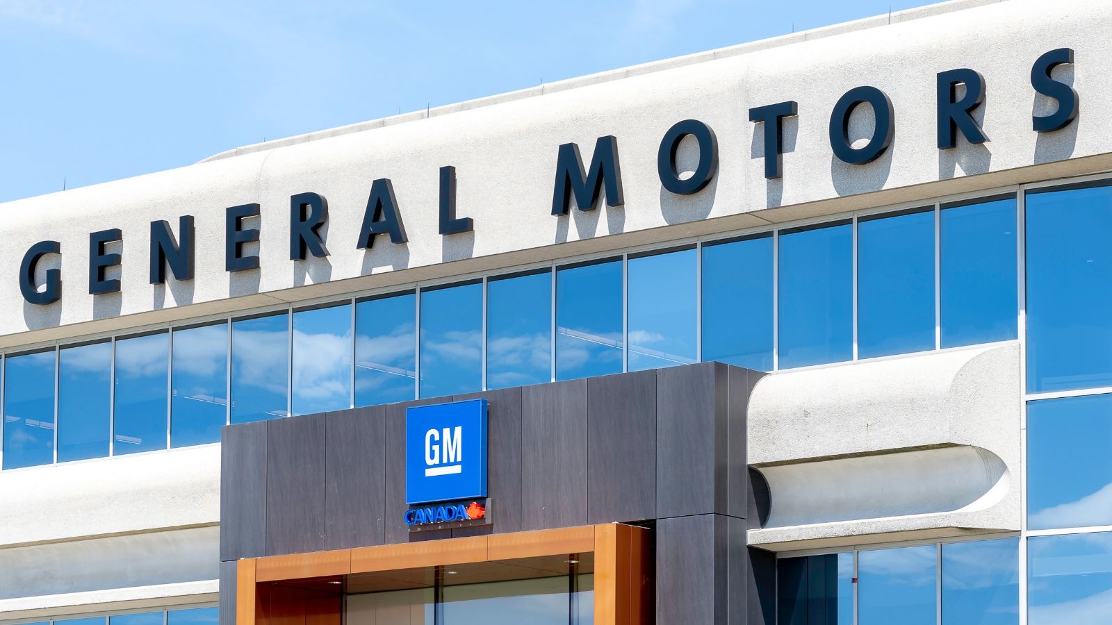 GM targets cutting vehicle development time in half as software and AI ...