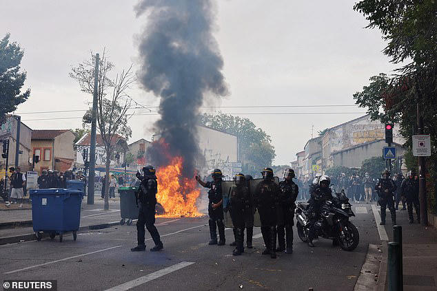 Boy, 15, arrested for burning woman's face with makeshift flame-thrower ...