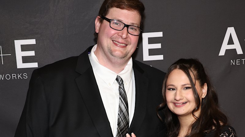 Gypsy Rose Blanchard's ex-husband Ryan Anderson reacts to her ex-fiance's sudden death at 34