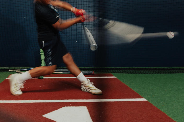 Advanced stats and $500 bats: Why baseball for 6-year-olds is breaking ...