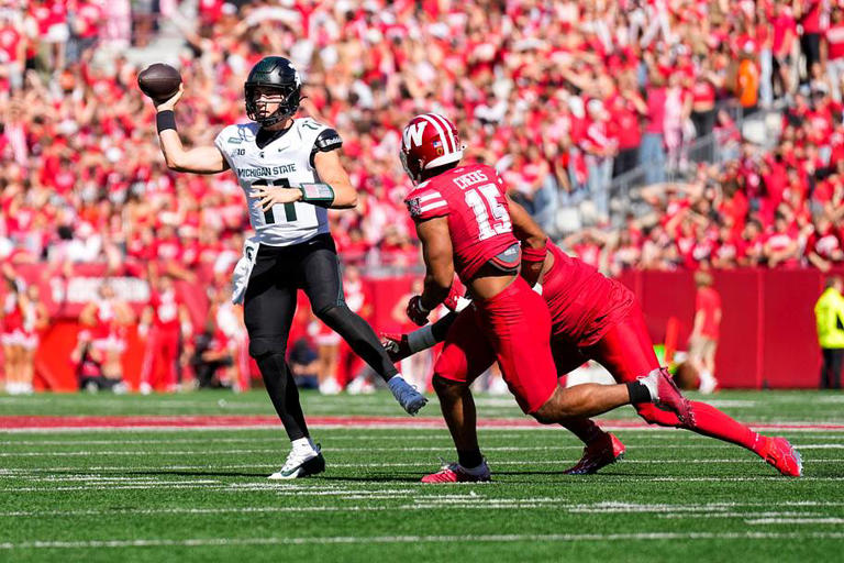 Rohrer's reaction: Badgers manhandle Michigan State, roll into bye week ...