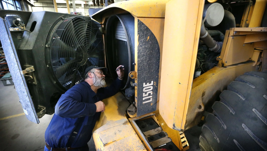 Heavy equipment maintenance and safety practices