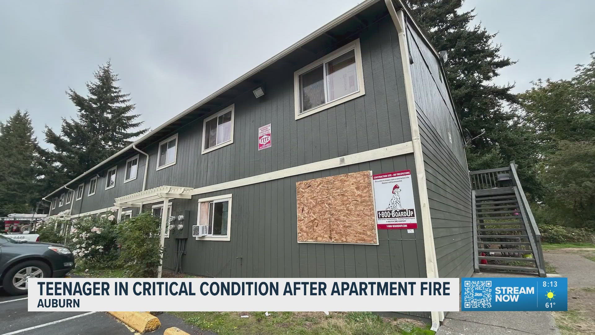 Teen boy in critical condition after apartment fire in Auburn