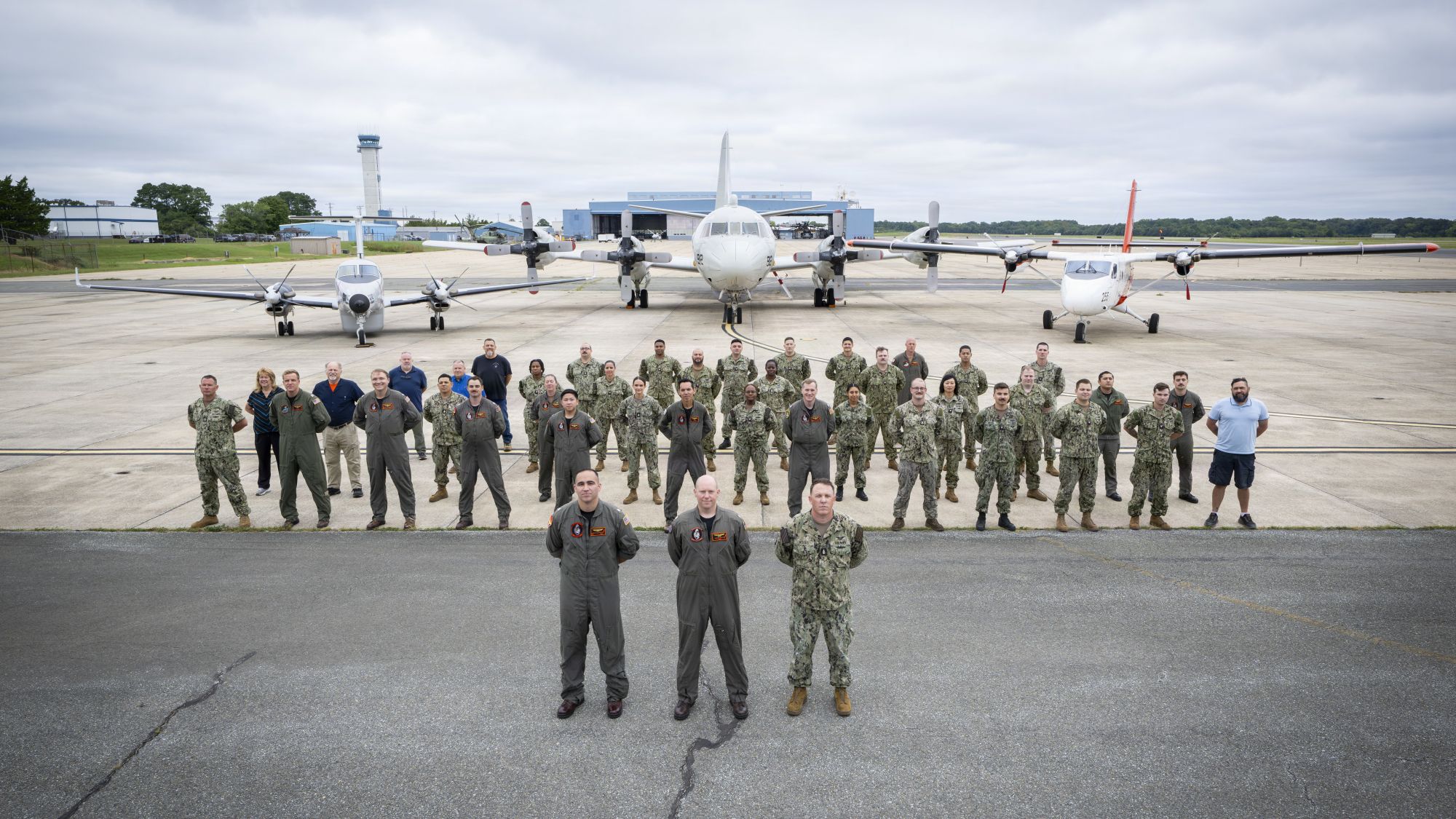 Naval Research Laboratory's VXS-1 retires its last NP-3C Orion