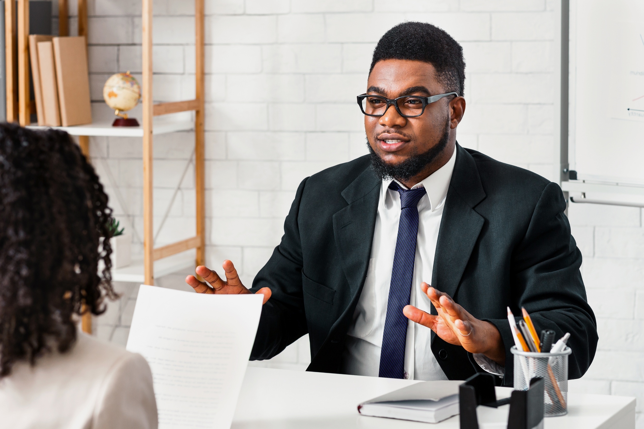 20 helpful tips to use during a job interview