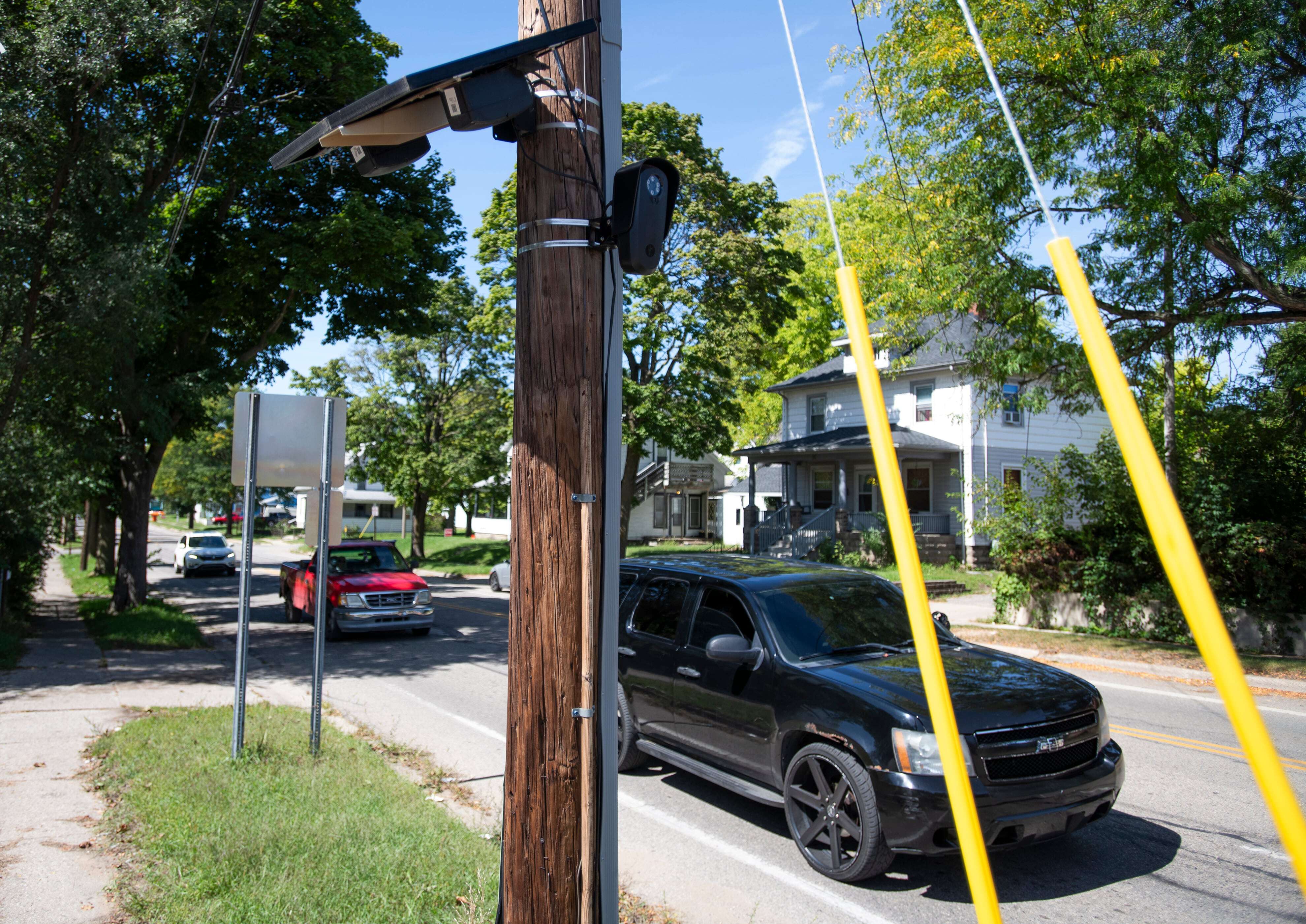 There's no guardrails. Flock cameras spark privacy battle across Michigan