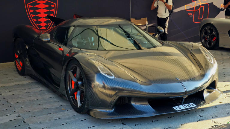Is the Koenigsegg Jesko Absolut as fast as it claims?