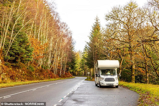 A caravan refusing to pull over ruined our trip - why are drivers ...