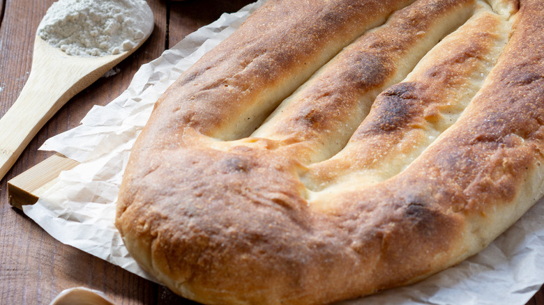 What makes Armenian fingerprint flatbread unique