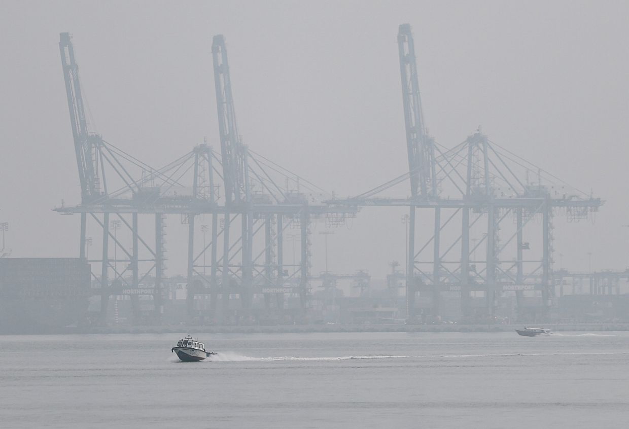 Haze update: Eight areas record unhealthy readings as of 4pm Sunday