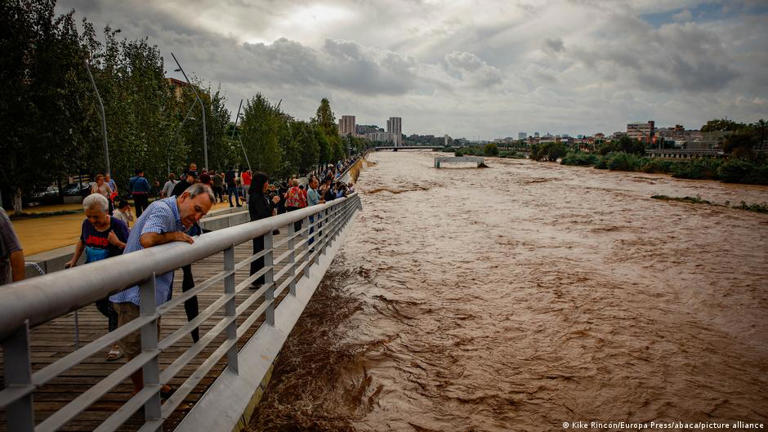 Torrential rain and flooding leave 2 dead and 1 missing in Spain's ...