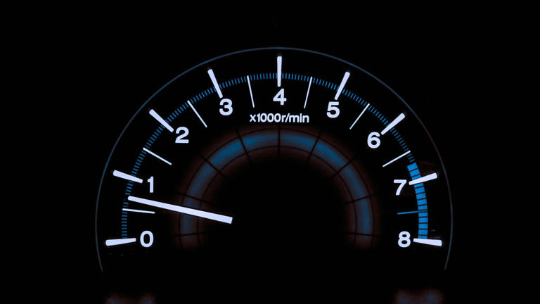 Why electric cars accelerate so quickly