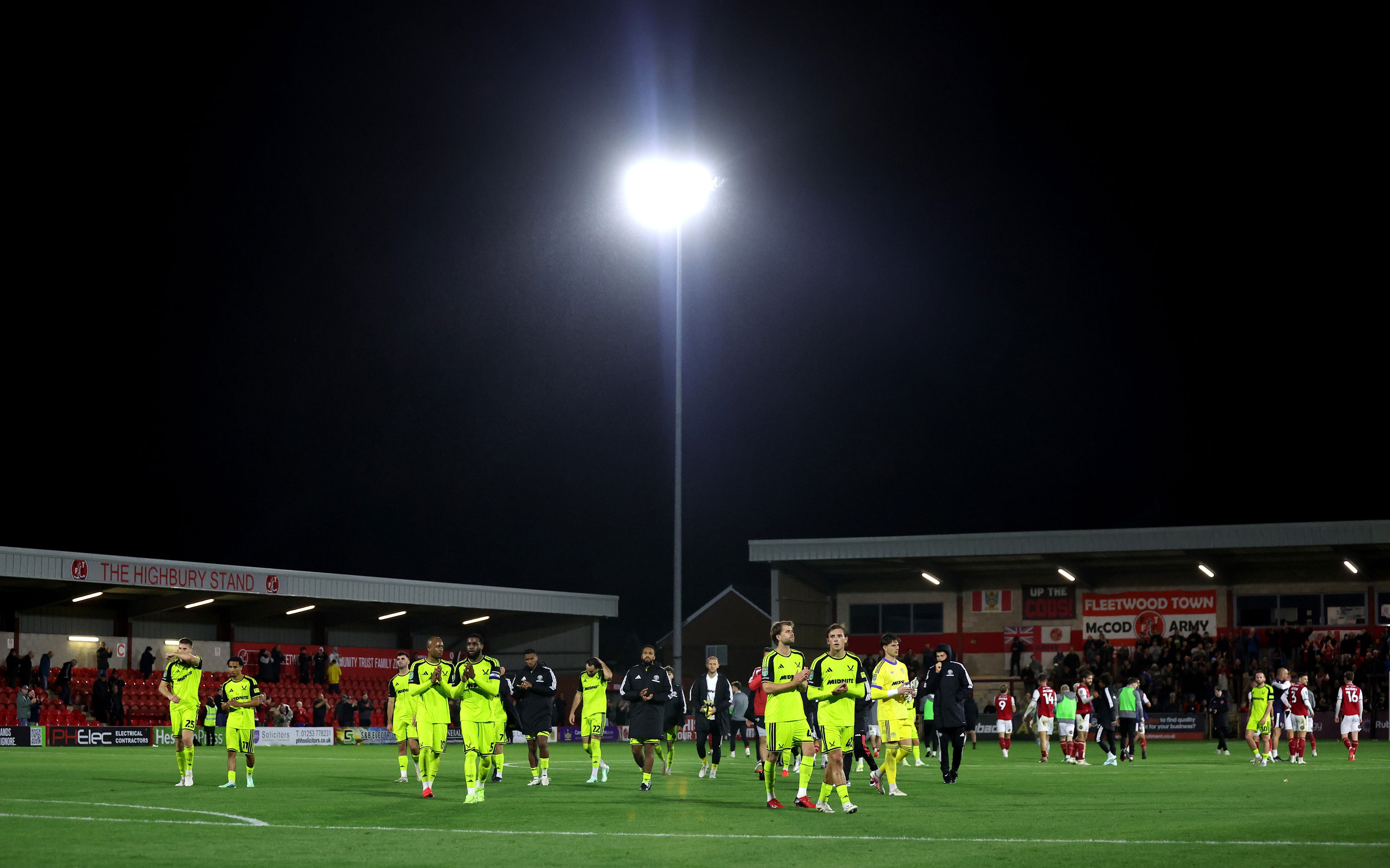 'Too early to be judging' - Dean Saunders warns Sheffield United ...