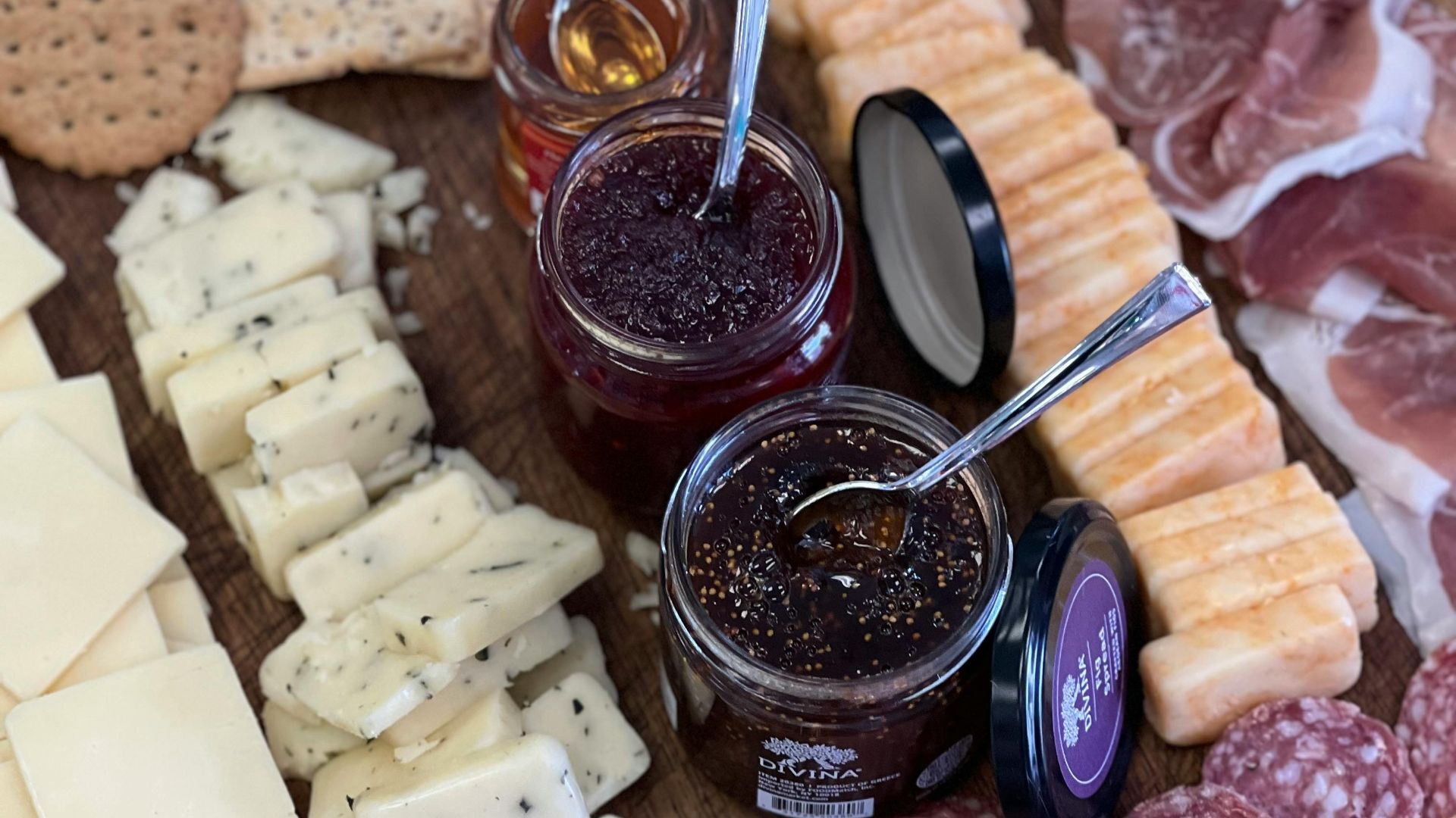 Christmas party finger foods that are way better than any main dish