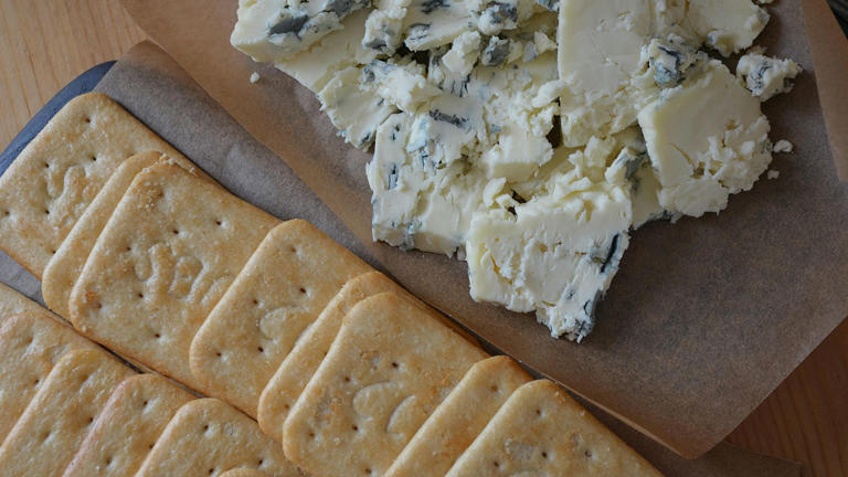 Christmas party finger foods that are way better than any main dish