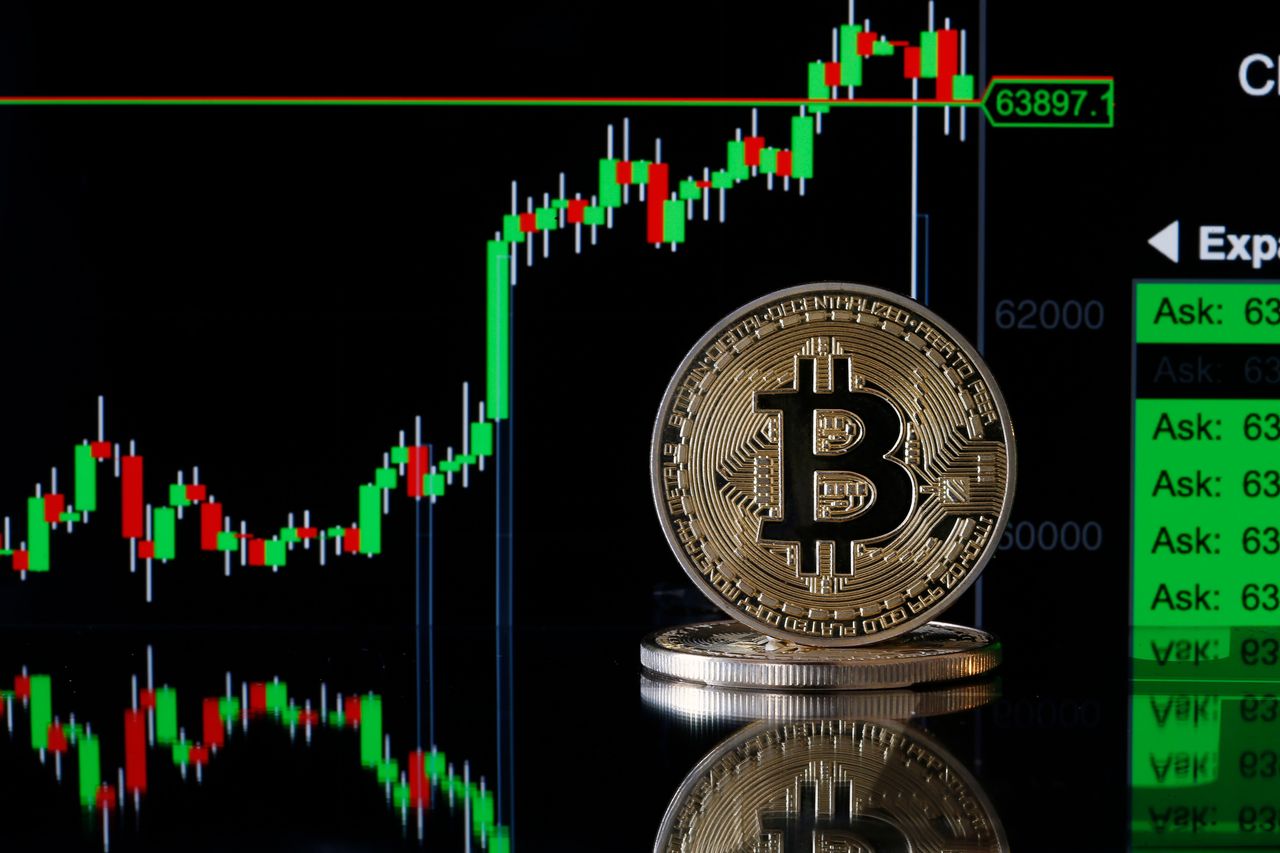 Bitcoin’s weekly chart flips bullish as 40-week trend turns higher ...
