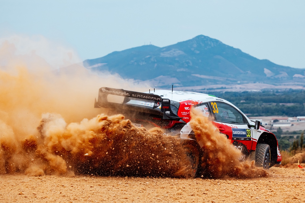 Evans décroche le titre mondial après l'erreur de Solberg dans un ...